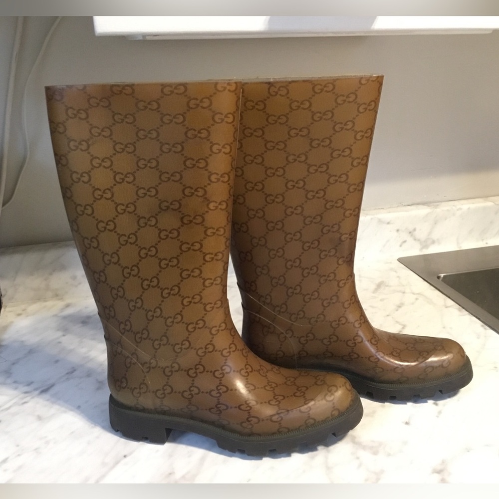 Authentic Gucci Brown Monogram Rain Boots for Women SZ 35